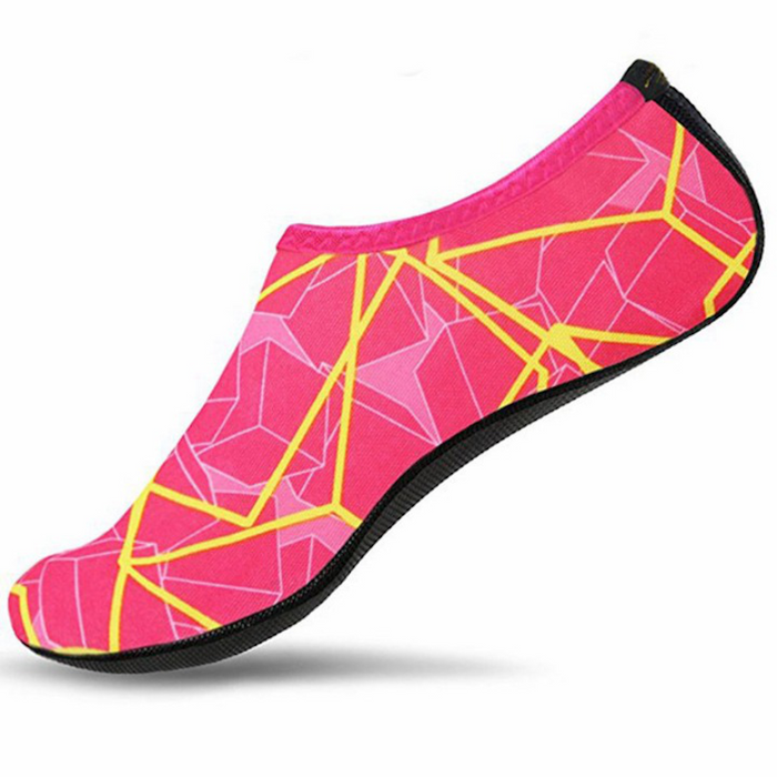 Geometrical Shapes Printed Unisex Aquatic Shoes