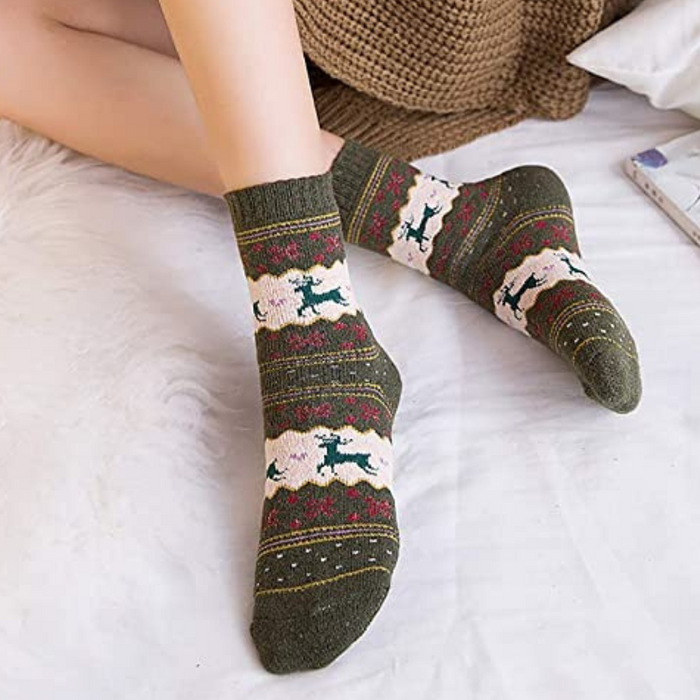Winter Women's 5 Pair Wool Patterned Socks