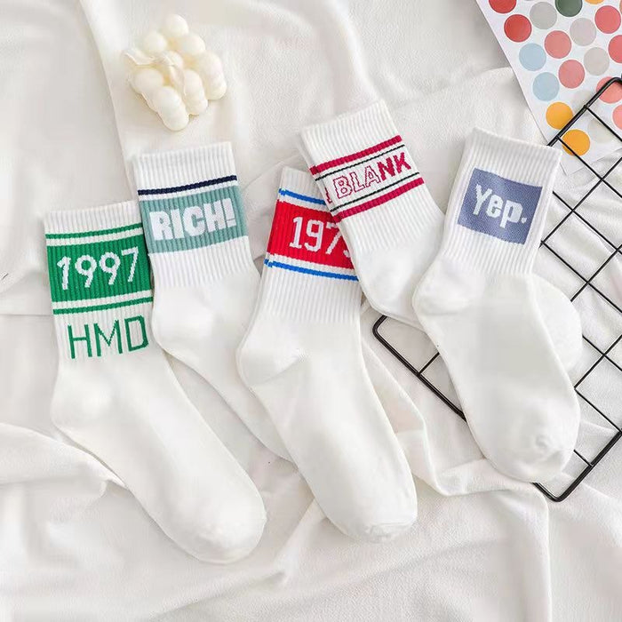 5 Pairs Of Warm Casual Printed Socks For Women